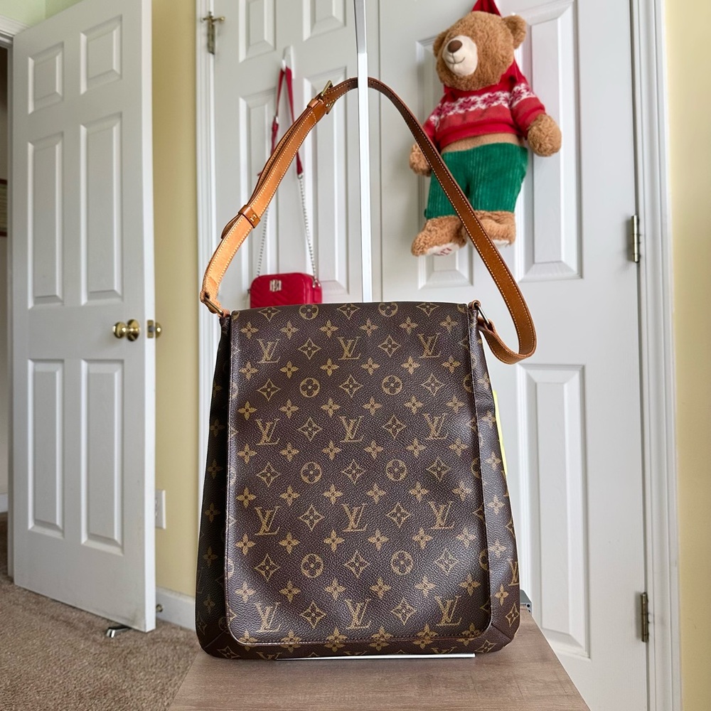 Louis Vuitton Monogram GM Musette Salsa Shoulder Bag, Very Good Condition - Picture 2 of 16